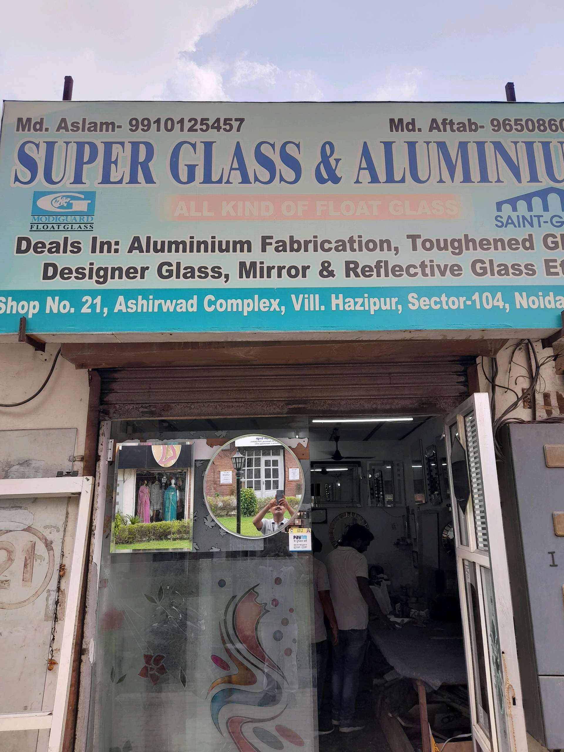 Super Glass And Aluminium
