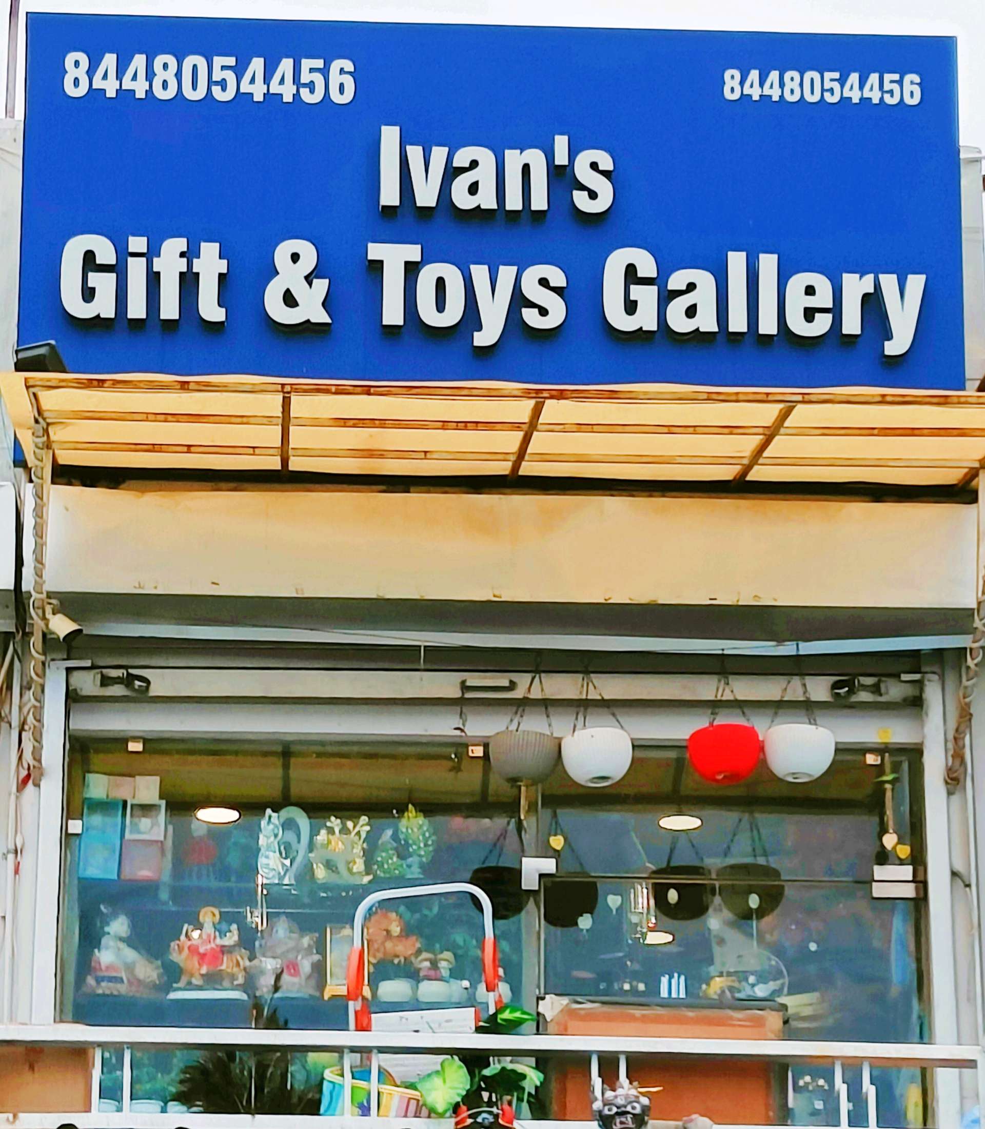 Ivan'S Gift And Toys Gallery